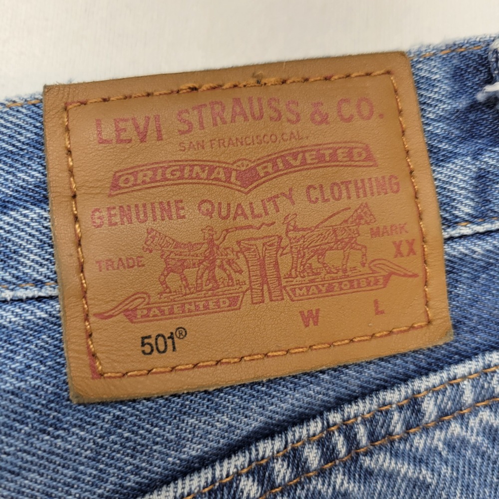 Levi's 501 Original Fit Jeans Womens 29x30 Blue Straight Leg Denim Button Fly - Picture 5 of 13